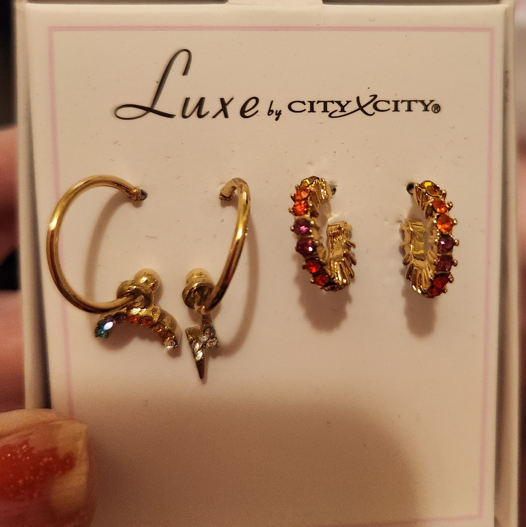 Gold And Multicolor Earrings Set 12$